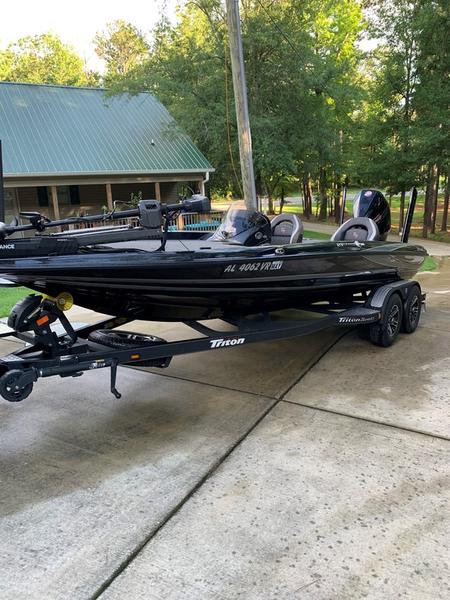 2022 Triton Boats 21 Trx