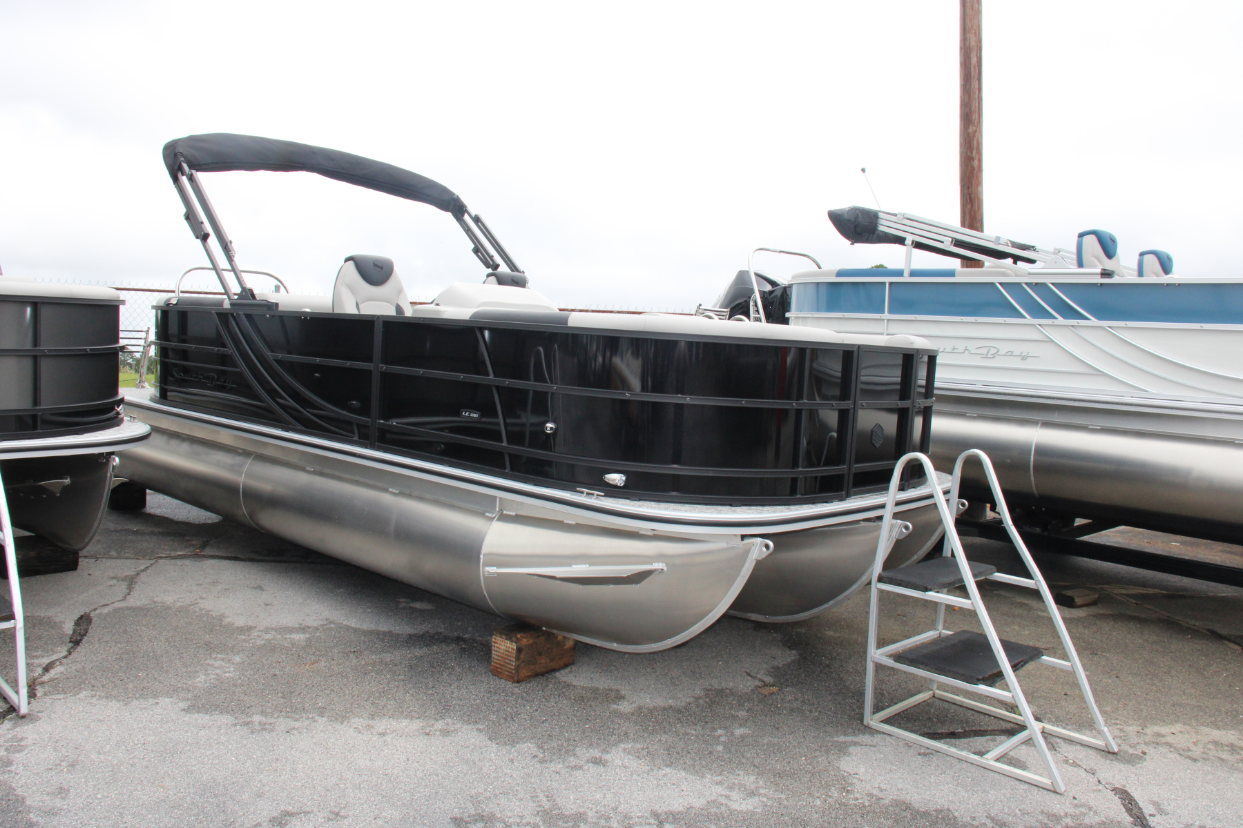 2026 South Bay 222rs Le275