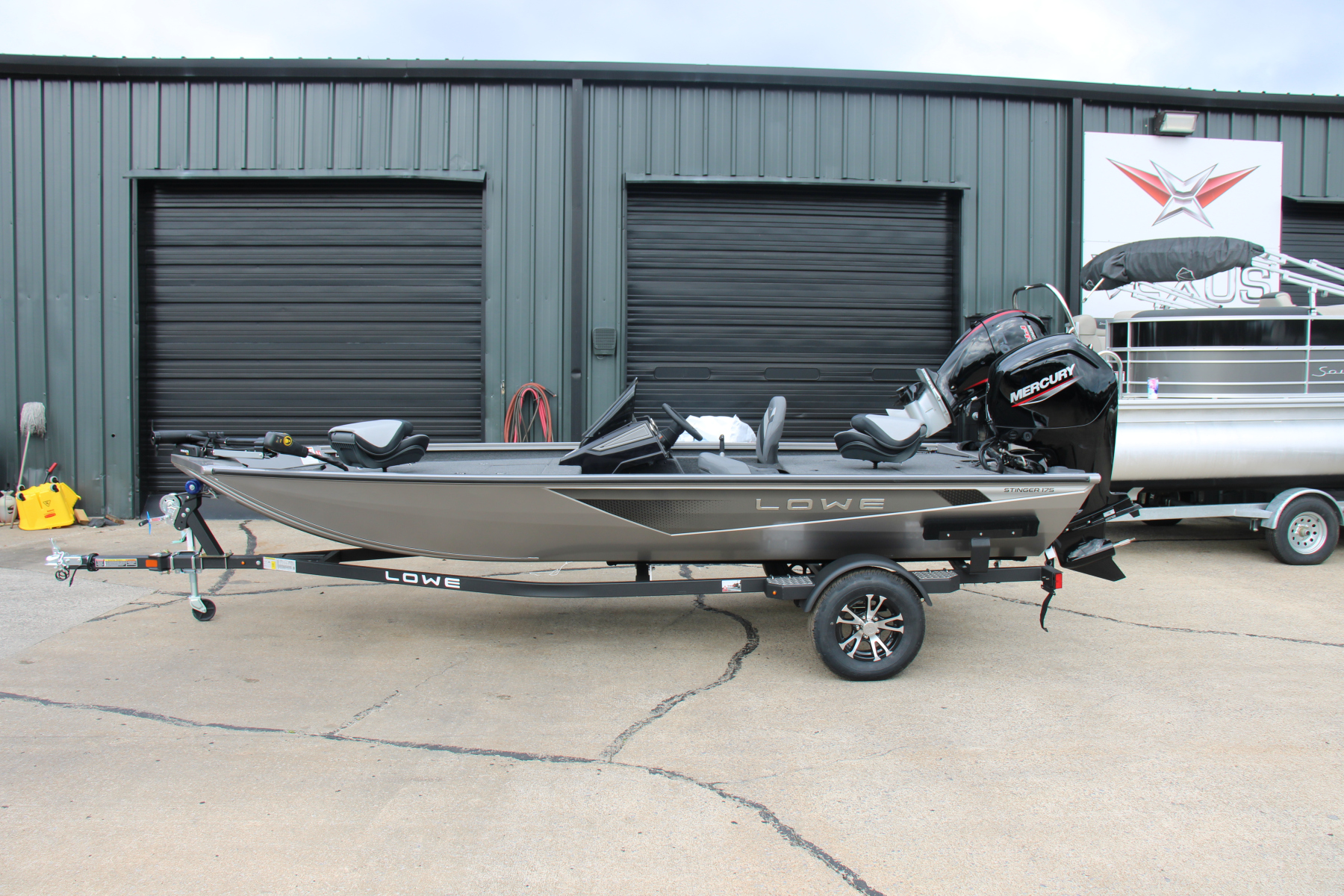 2026 Lowe Stinger 175 Crappie