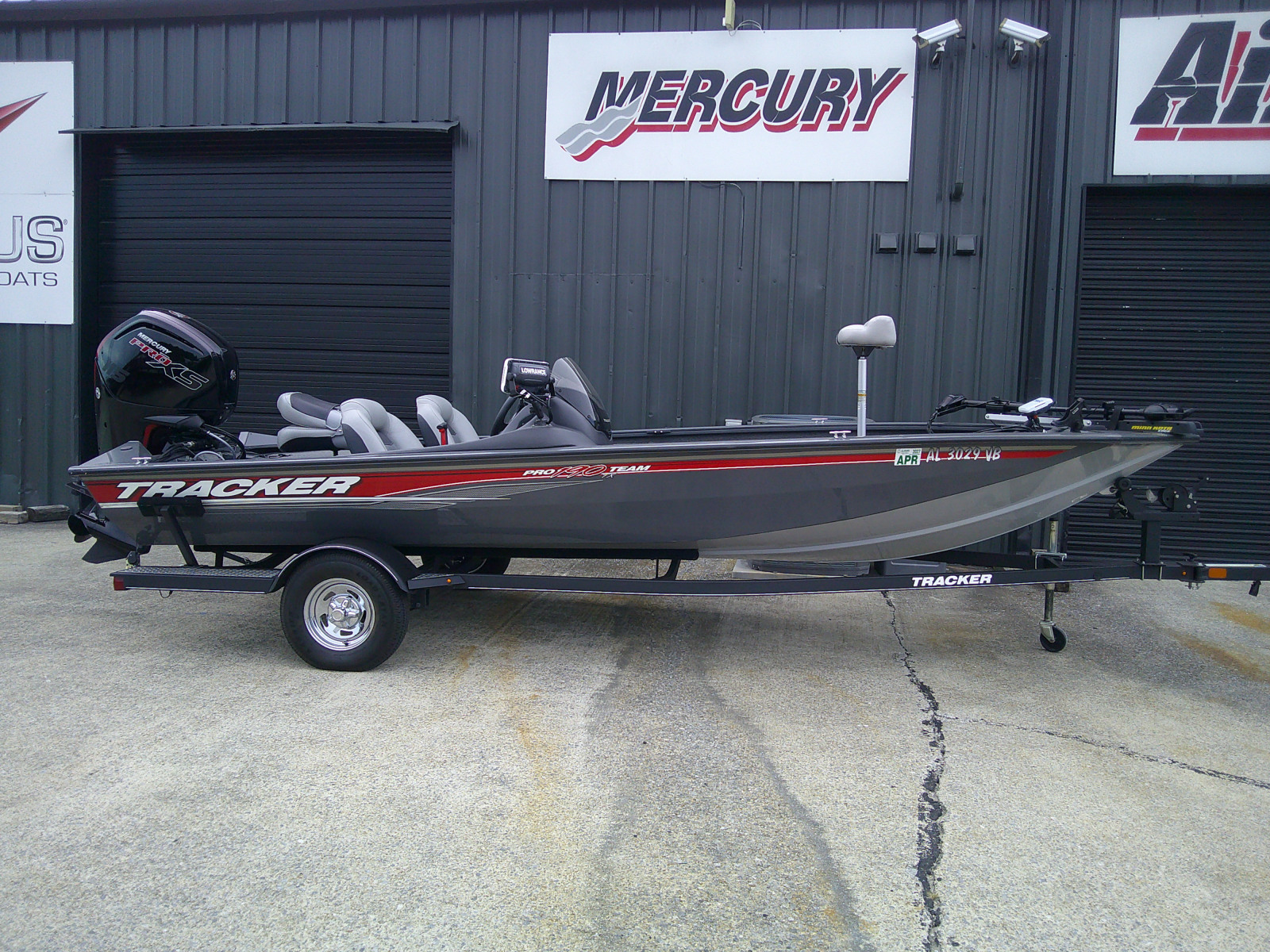 2018 Tracker Pro Team 190